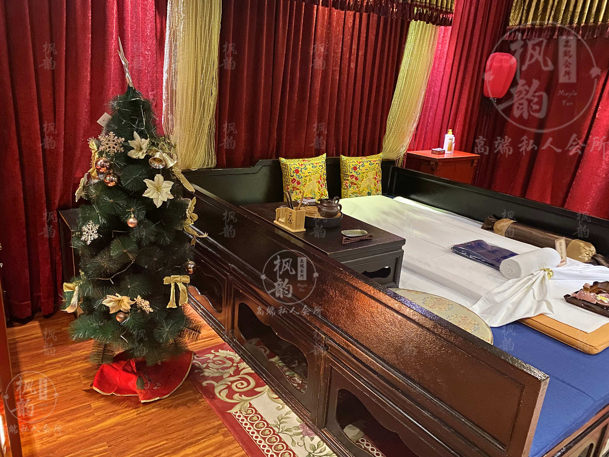 中午和发小一起去福州休闲会馆会馆实体店,去过的都说好,服务非常好